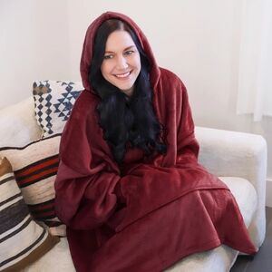 Catalonia New Burgundy Red Premium Hoodie Plush Blanket Unisex Adult One Size